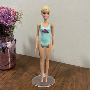 TWO DOLLS 2019 & 2021 barbie with removable hair